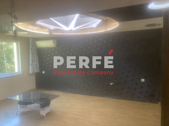 Тристаен апартамент в Бургас, Възраждане - 94 кв.м за 1703 €/кв.м - Снимка #1