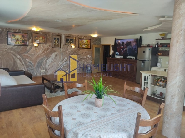Тристаен апартамент в София, Гоце Делчев - 138 кв.м за 2609 €/кв.м - Снимка #1