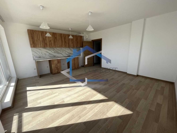 Дава се под наем Двустаен апартамент в Варна, Владислав Варненчик - 60 кв.м за 229.5 € - Снимка #1