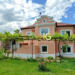 Къща в с. Владимирово, Област Добрич - 100 кв.м за 430 €/кв.м - Снимка #1