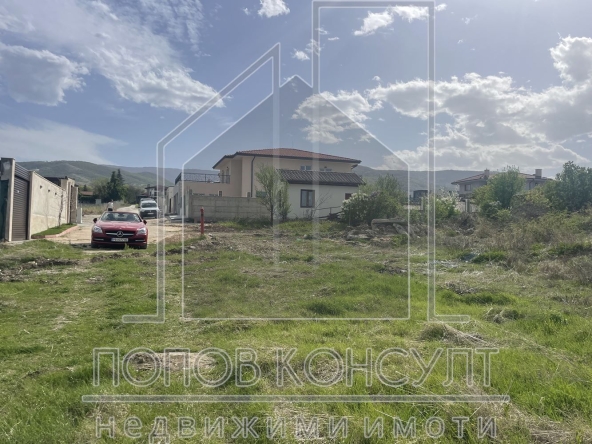 Парцел в с. Белащица, Област Пловдив - 742 кв.м за 124 €/кв.м - Снимка #1