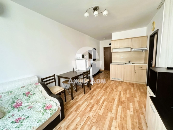 Двустаен апартамент в к.к. Слънчев бряг - 48 кв.м за 1188 €/кв.м - Снимка #1