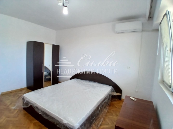 Двустаен апартамент в Шумен, Тракия - 62 кв.м за 1316 €/кв.м - Снимка #1