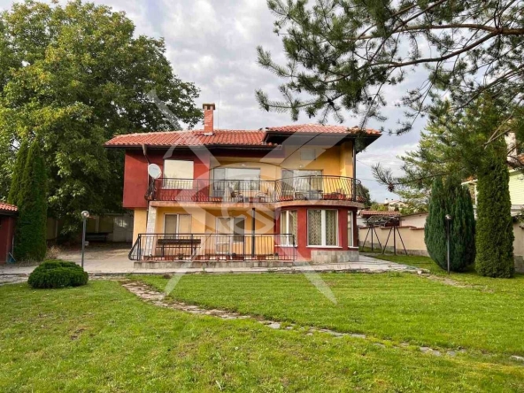 Къща в с. Безден, Област София-област - 250 кв.м за 1680 €/кв.м - Снимка #1