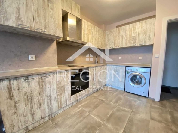 Дава се под наем Тристаен апартамент в Варна, Окръжна болница - 110 кв.м за 510 € - Снимка #1