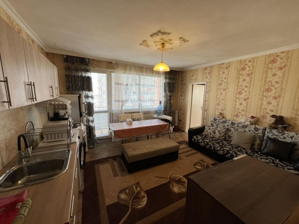 Тристаен апартамент в София, Гевгелийски - 72 кв.м за 1973 €/кв.м - Снимка #1