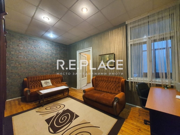 Дава се под наем Четиристаен апартамент в Варна, Нептун - 125 кв.м за 663 € - Снимка #1