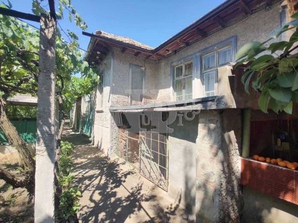 Къща в с. Караманите, Област Варна - 100 кв.м за 390 €/кв.м - Снимка #1