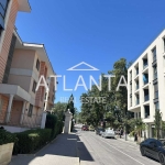 Тристаен апартамент в к.к. Св.Св. Константин и Елена - 132 кв.м за 2197 €/кв.м - Снимка #1