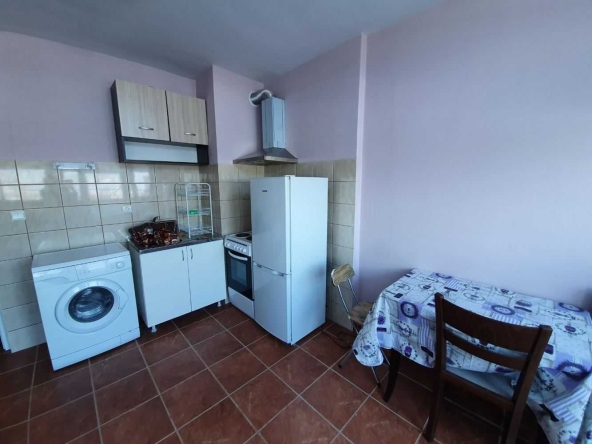 Дава се под наем Едностаен апартамент в София, Студентски град - 35 кв.м за 80000 € - Снимка #1