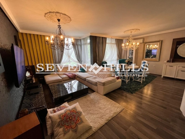 Тристаен апартамент в Пловдив, Гагарин - 100 кв.м за 1650 €/кв.м - Снимка #1