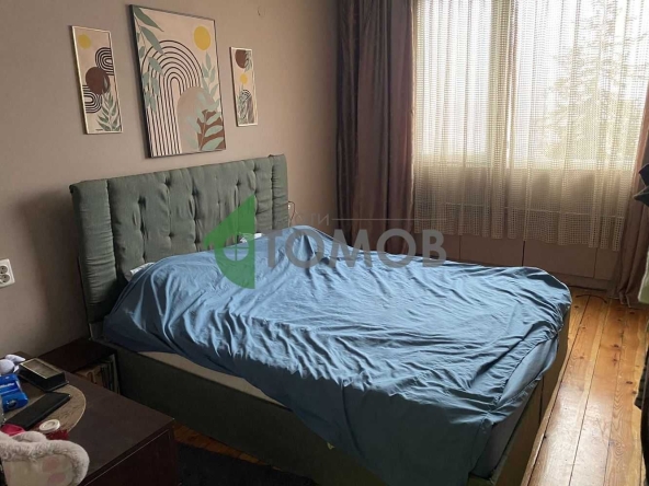 Четиристаен апартамент в Шумен, Куршум чешма - 100 кв.м за 1352 €/кв.м - Снимка #1