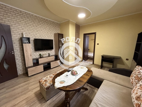 Двустаен апартамент в Пловдив, Съдийски - 53 кв.м за 1982 €/кв.м - Снимка #1