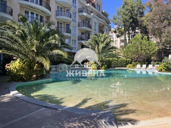 Тристаен апартамент в к.к. Слънчев бряг - 88 кв.м за 1500 €/кв.м - Снимка #1