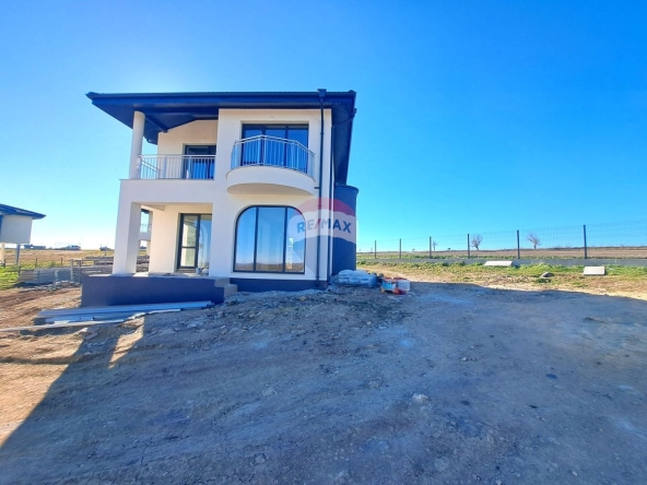 Къща в с. Кичево, Област Варна - 146 кв.м за 1357 €/кв.м - Снимка #1