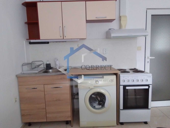 Дава се под наем Тристаен апартамент в Варна, Колхозен пазар - 75 кв.м за 448.8 € - Снимка #1