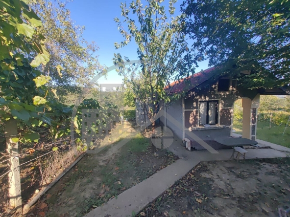 Парцел в Варна, м-т Боровец - юг - 1013 кв.м за 53 €/кв.м - Снимка #1