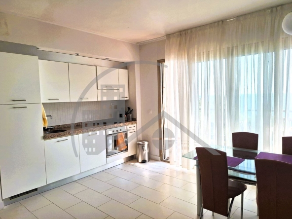 Тристаен апартамент в Обзор - 96 кв.м за 1021 €/кв.м - Снимка #1