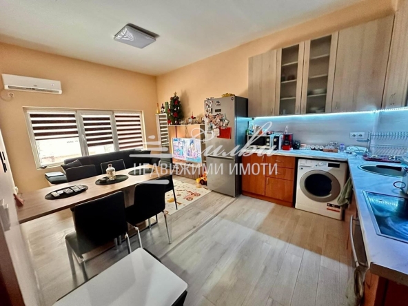 Двустаен апартамент в Шумен, Боян Българанов 2 - 55 кв.м за 1345 €/кв.м - Снимка #1