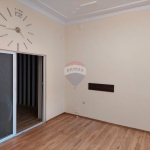 Дава се под наем Офис в Варна, Център - 75 кв.м за 700 € - Снимка #1