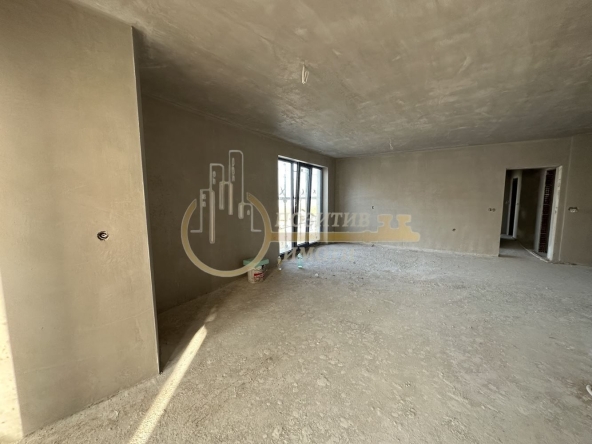 Тристаен апартамент в София, Овча купел - 113 кв.м за 1695 €/кв.м - Снимка #1