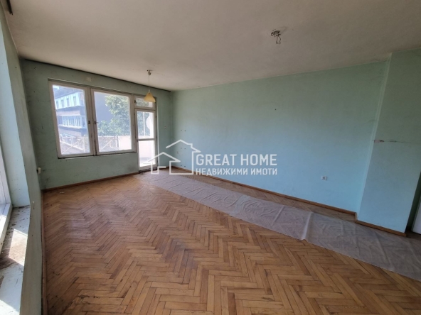 Тристаен апартамент в Търговище, Вароша - 80 кв.м за 950 €/кв.м - Снимка #1