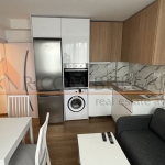 Дава се под наем Тристаен апартамент в Варна, Зимно кино Тракия - 60 кв.м за 600 € - Снимка #1