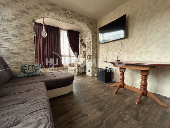 Двустаен апартамент в Варна, Аспарухово - 61 кв.м за 1309 €/кв.м - Снимка #1