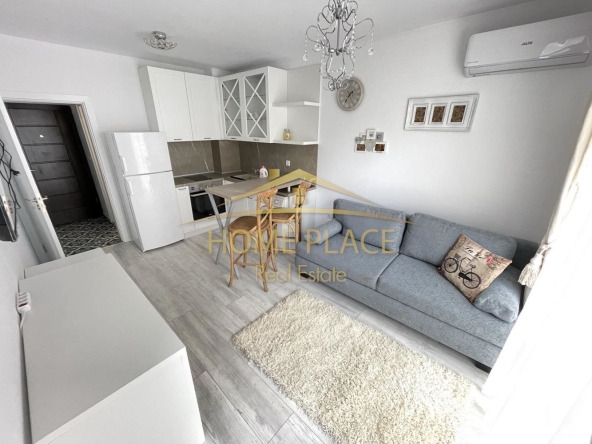 Дава се под наем Двустаен апартамент в Варна, Цветен квартал - 53 кв.м за 459 € - Снимка #1