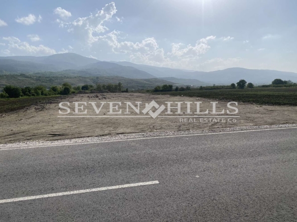 Дава се под наем Парцел в Асеновград - 2707 кв.м за 867 € - Снимка #1