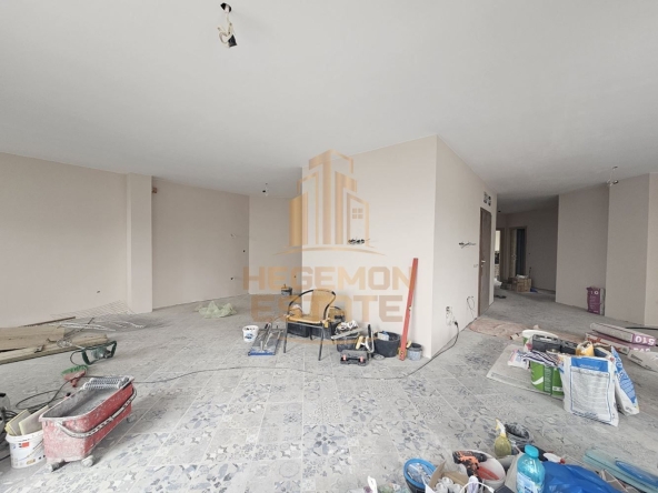 Четиристаен апартамент в Балчик - 209 кв.м за 1242 €/кв.м - Снимка #1