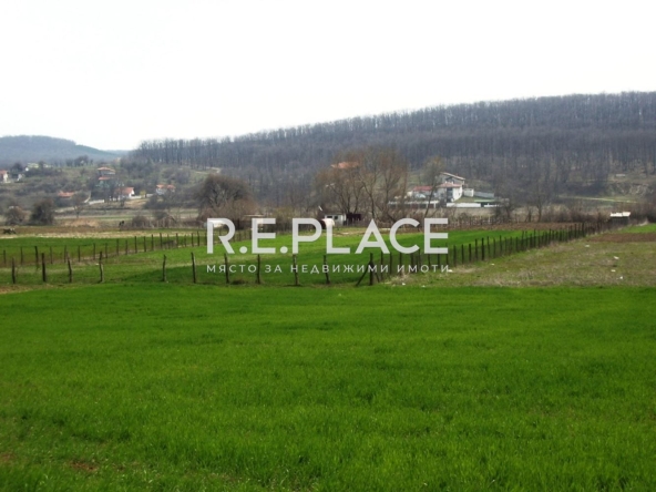 Парцел в с. Шкорпиловци, Област Варна - 2578 кв.м за 20 €/кв.м - Снимка #1