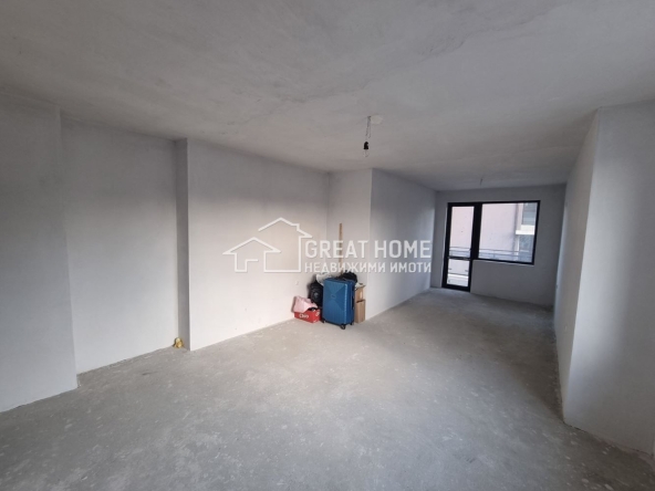 Двустаен апартамент в Търговище, Център - 72 кв.м за 1134 €/кв.м - Снимка #1