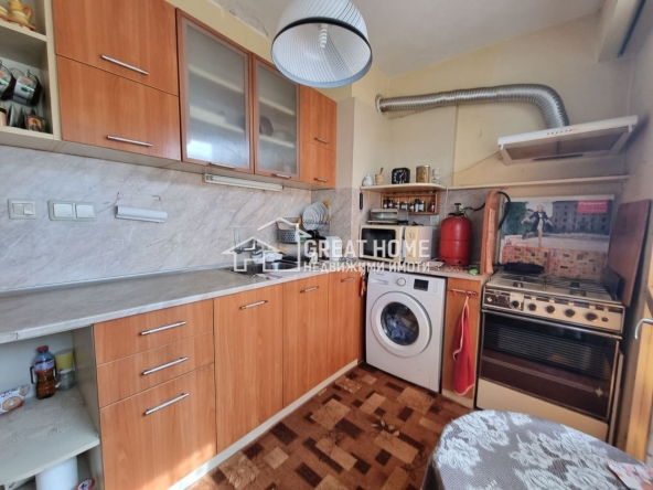 Тристаен апартамент в Търговище, Вароша - 70 кв.м за 1079 €/кв.м - Снимка #1