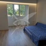 Тристаен апартамент в София, Толстой - 65 кв.м за 2124 €/кв.м - Снимка #1