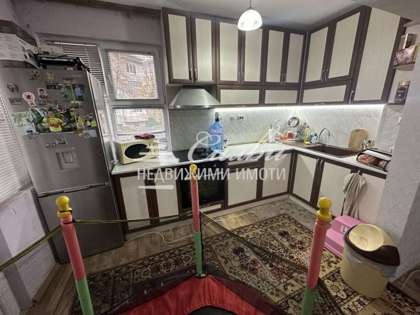 Многостаен апартамент в Търговище, Център - 123 кв.м за 1037 €/кв.м - Снимка #1