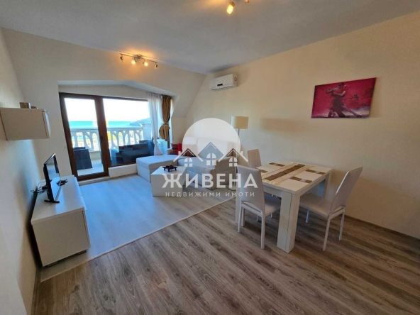 Двустаен апартамент в Варна, Аспарухово - 90 кв.м за 1606 €/кв.м - Снимка #1
