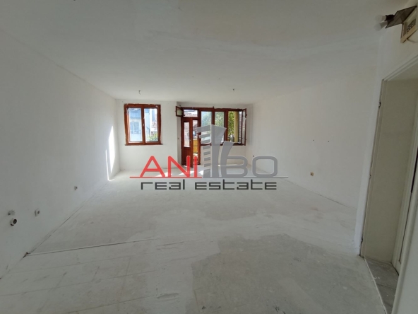 Едностаен апартамент в Варна, ВИНС - 63 кв.м за 2461 €/кв.м - Снимка #1