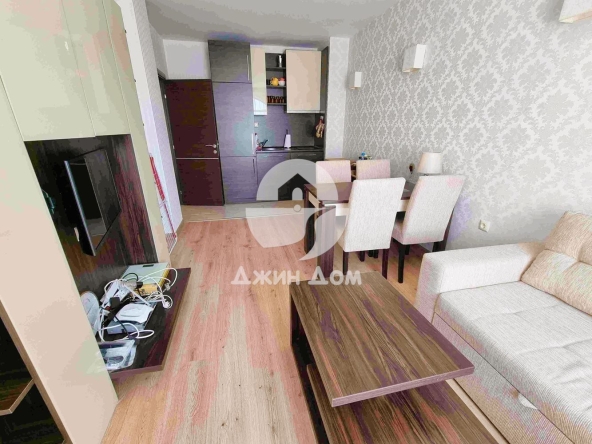 Двустаен апартамент в к.к. Слънчев бряг - 60 кв.м за 1500 €/кв.м - Снимка #1