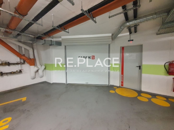 Гараж / Паркомясто в Варна, Гранд Мол Варна - 26 кв.м за 1000 €/кв.м - Снимка #1
