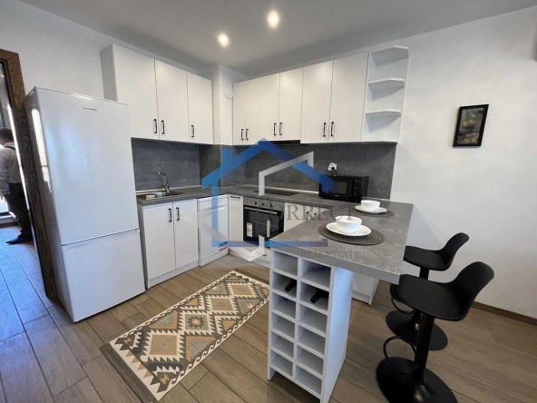 Дава се под наем Двустаен апартамент в Варна, Победа - 60 кв.м за 459 € - Снимка #1