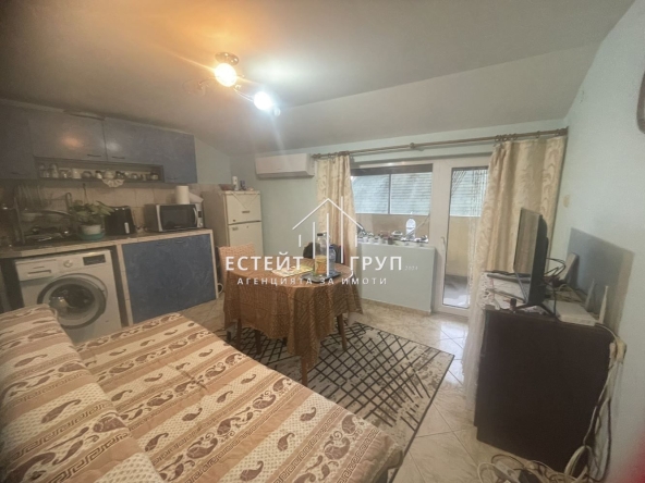 Дава се под наем Двустаен апартамент в Варна, Погреби - 55 кв.м за 255 € - Снимка #1