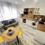 Дава се под наем Тристаен апартамент в Варна, Трошево - 70 кв.м за 561 € - Снимка #1