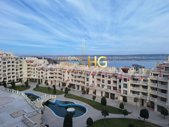 Двустаен апартамент в Варна, Аспарухово - 79 кв.м за 1330 €/кв.м - Снимка #1