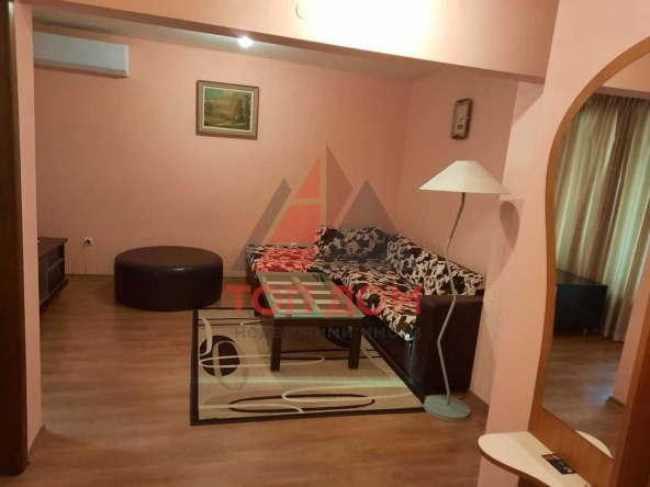 Дава се под наем Тристаен апартамент в Варна, Център - 85 кв.м за 408 € - Снимка #1