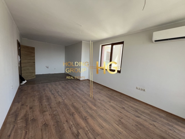 Двустаен апартамент в Варна, Виница - 65 кв.м за 1688 €/кв.м - Снимка #1
