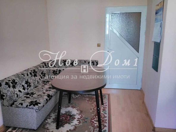 Дава се под наем Двустаен апартамент в Варна, Възраждане 1 - 52 кв.м за 300 € - Снимка #1