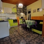 Дава се под наем Етаж от къща в Варна, Общината - 130 кв.м за 663 € - Снимка #1