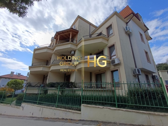 Тристаен апартамент в Варна, м-т Траката - 100 кв.м за 2190 €/кв.м - Снимка #1