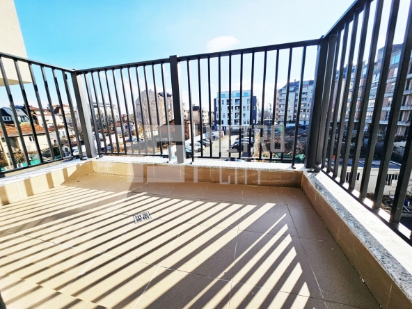 Тристаен апартамент в София, Овча купел - 109 кв.м за 1698 €/кв.м - Снимка #1